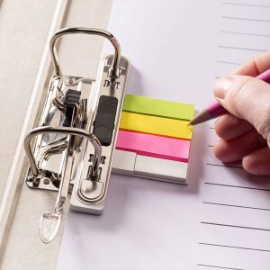 8GB-64GB Flash Drive with Post-it Notes.